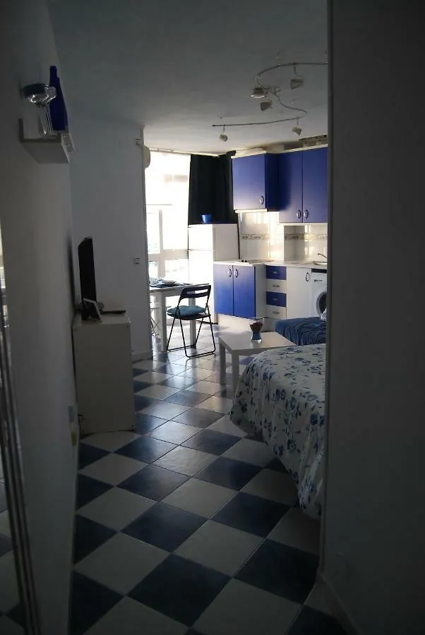 M3 904 Azul Mediterraneo Bonito Y Confortable Estudio Benalmádena 0*,  Hiszpania